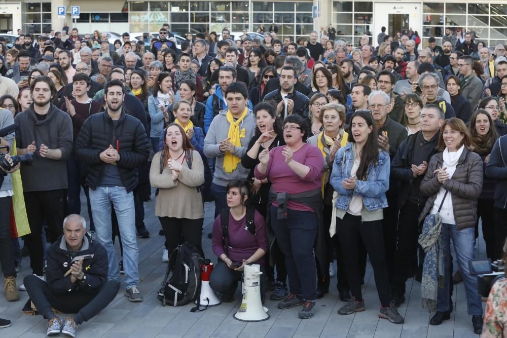 Manifestació en suport al noi encausat pel tall a les vies del tren