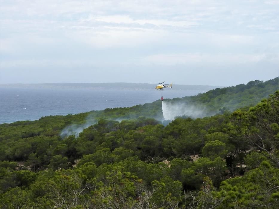 Extinguido el incendio en la Mola de Formentera.