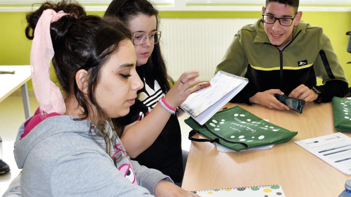 Participantes en el curso de Cocina y PAstelería de Ambar