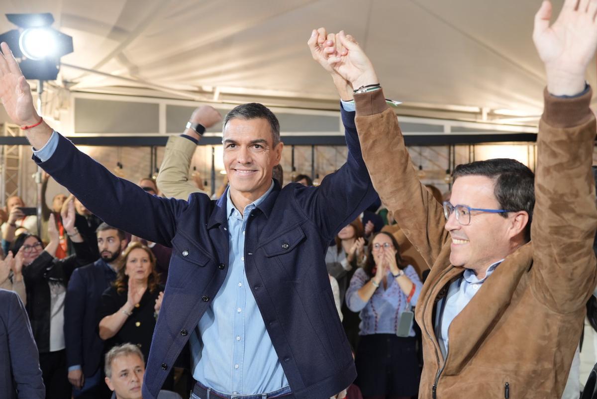 Fotogalería | Pedro Sánchez conquista Mérida