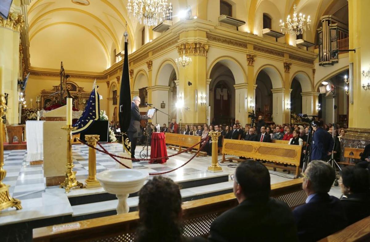 El templo de la Inmaculada acogió el tradicional pregón de Viernes de Dolores de la Semana Santa de Torrevieja El templo de la Inmaculada acogió el tradicional pregón de Viernes de Dolores de la Semana Santa de Torrevieja