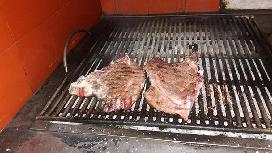 En Las Palomas podrás degustar el sabor de las mejores carnes de España