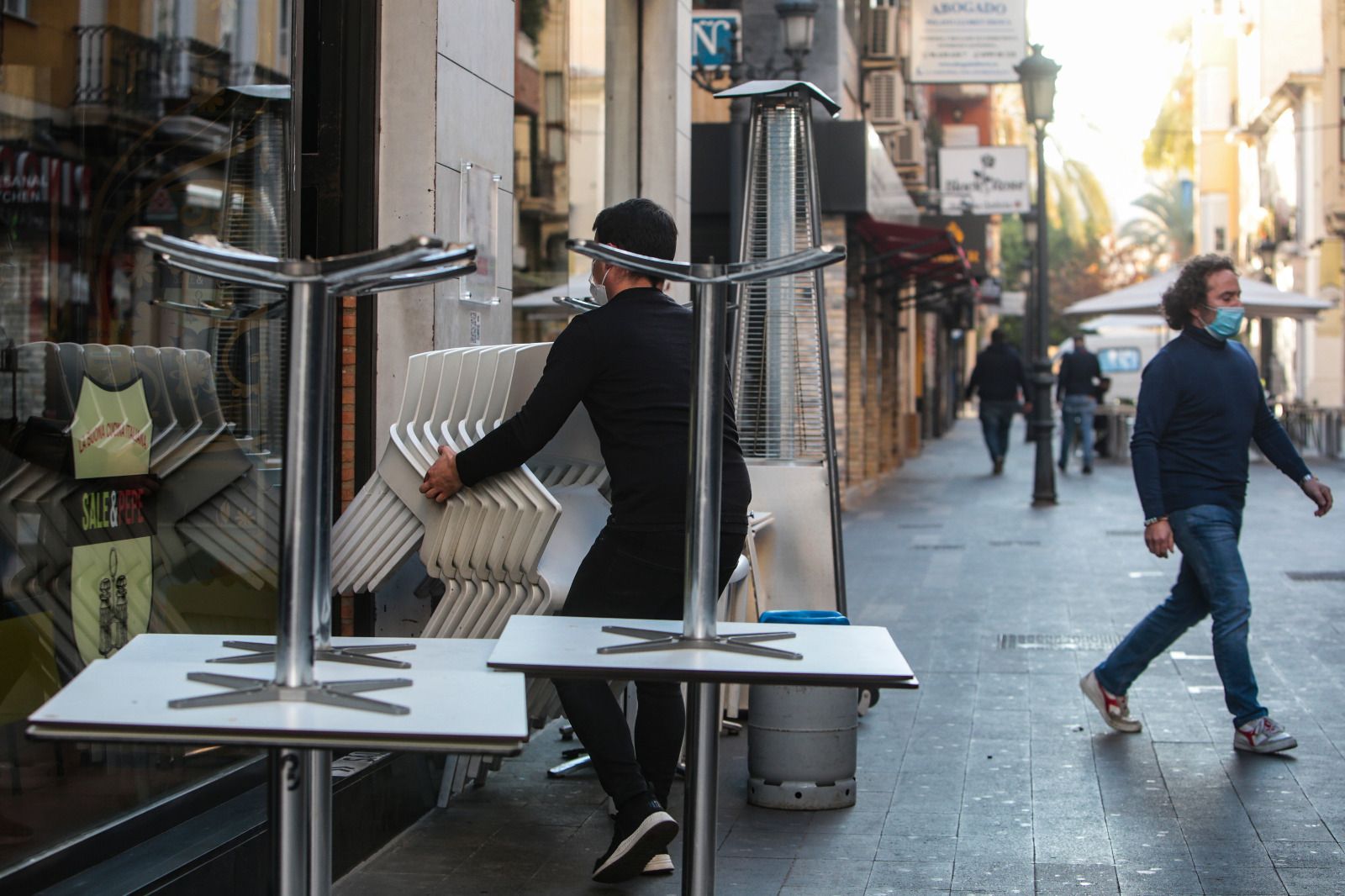 El cierre de la hostelería y las nuevas restricciones abocan al ERTE a 40.000 empleados en Alicante