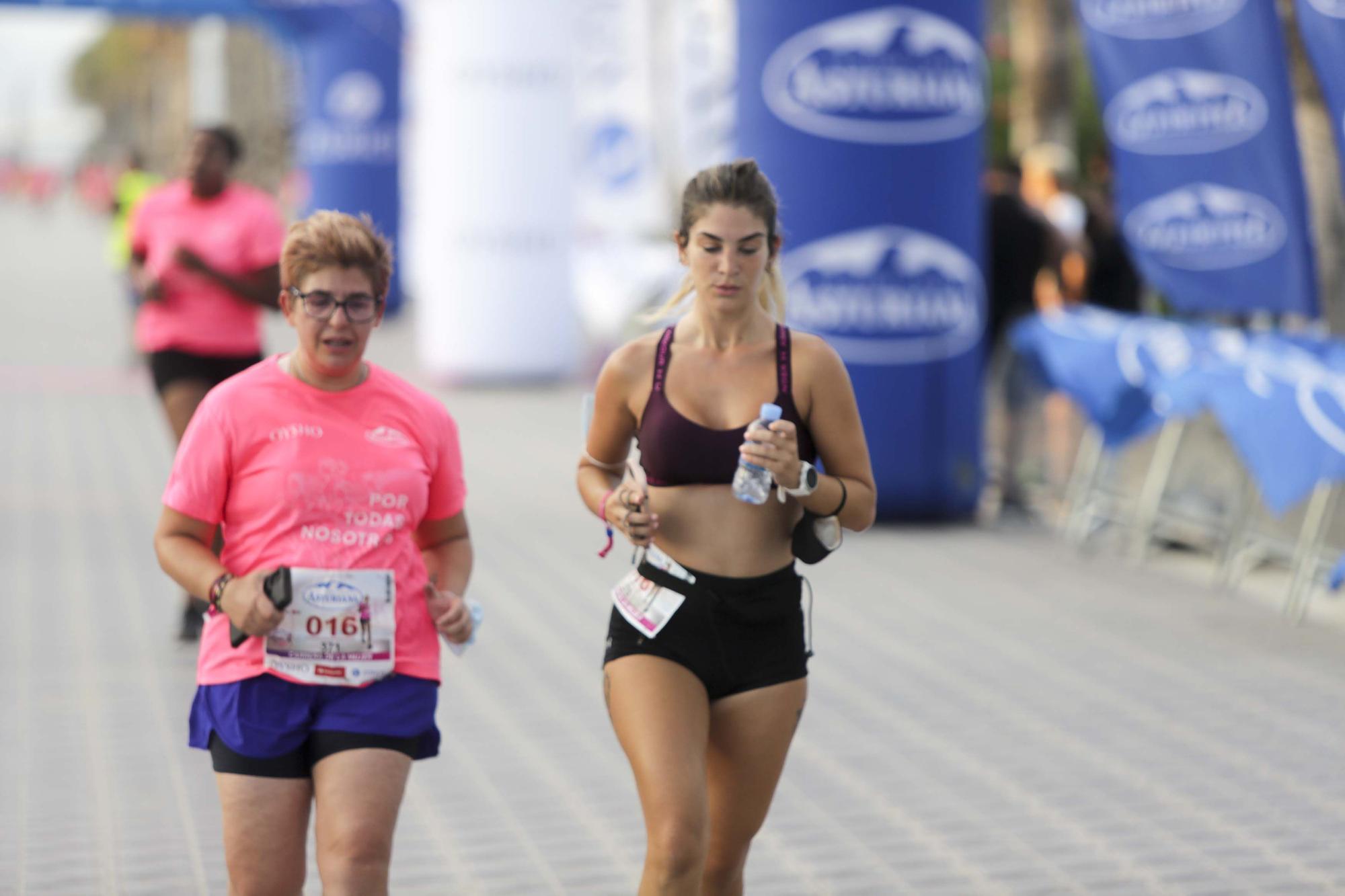 Las mejores imágenes de la carrera de la Mujer en València