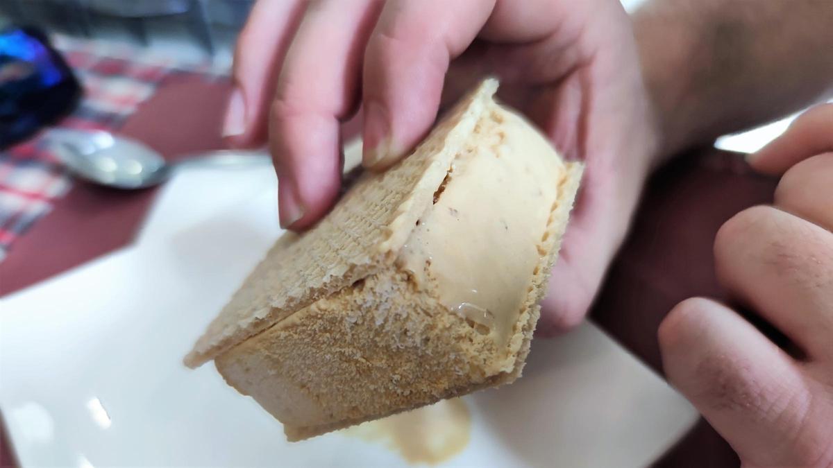 El helado de turrón del restaurante Carina