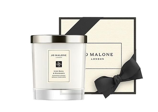 Las velas aromáticas de Jo Malone de albahaca, lima y mandarina.