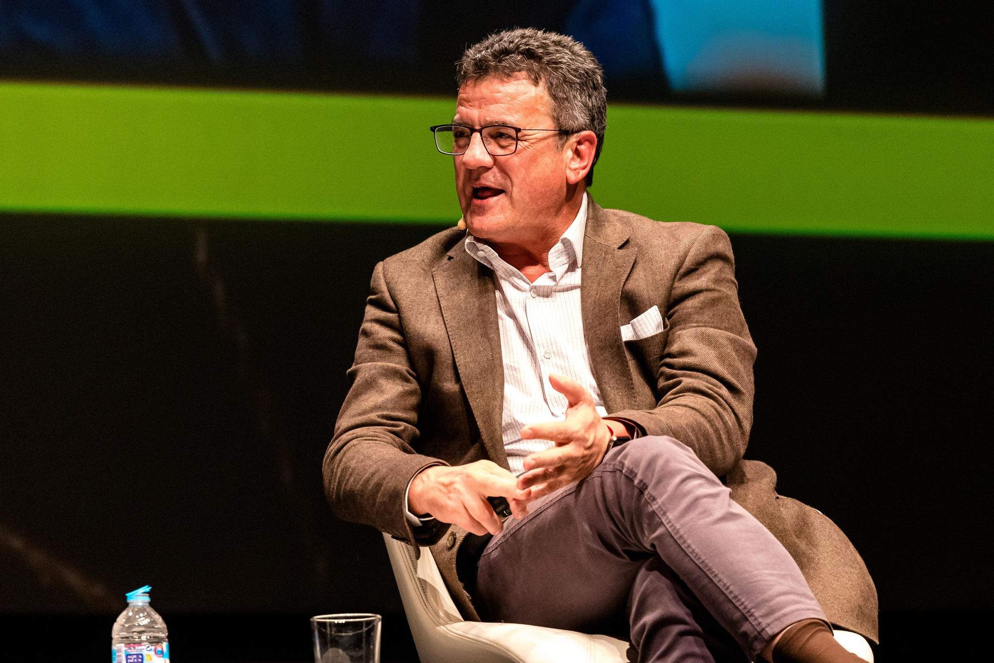 Charla con el exseleccionador Javier Clemente en el Foro Deportivo «Campo a Campo»