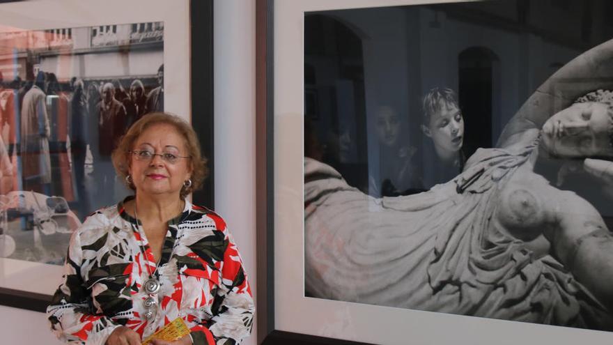 Cristina García Rodero en dues de les seves fotografies aquest divendres 31 de juliol de 2020 a Palafrugell.