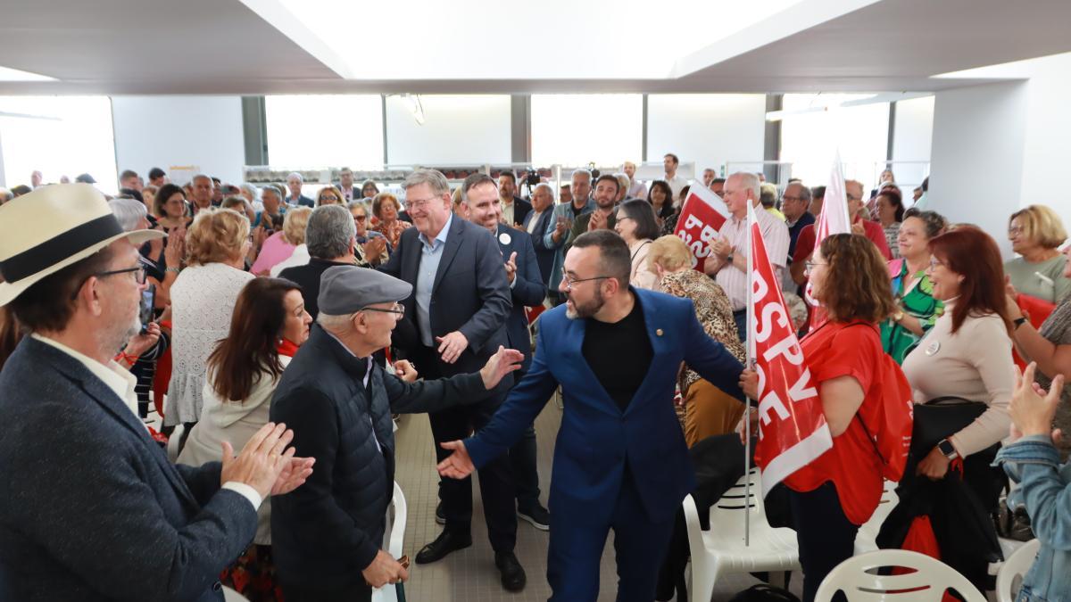 Cientos de personas asistieron al acto electoral de los socialistas en Vila-real.