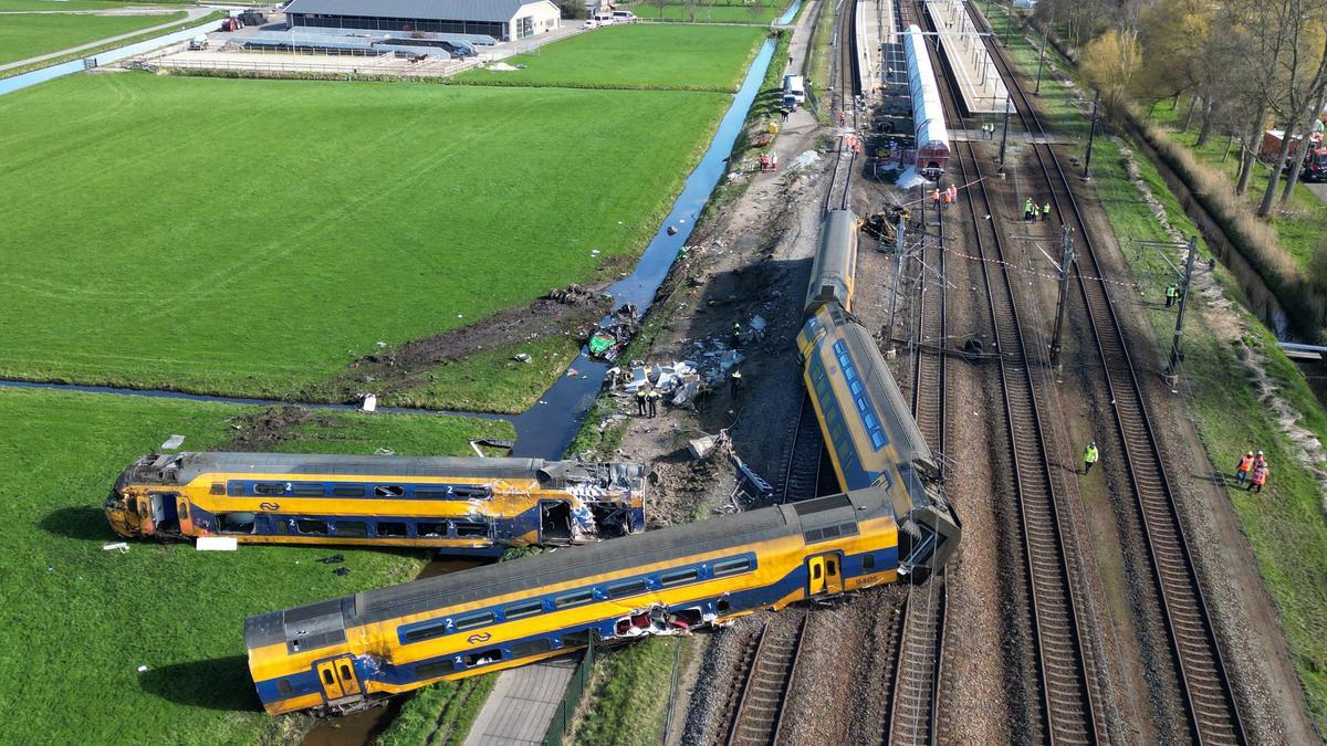 El tren accidentat a l’oest dels Països Baixos