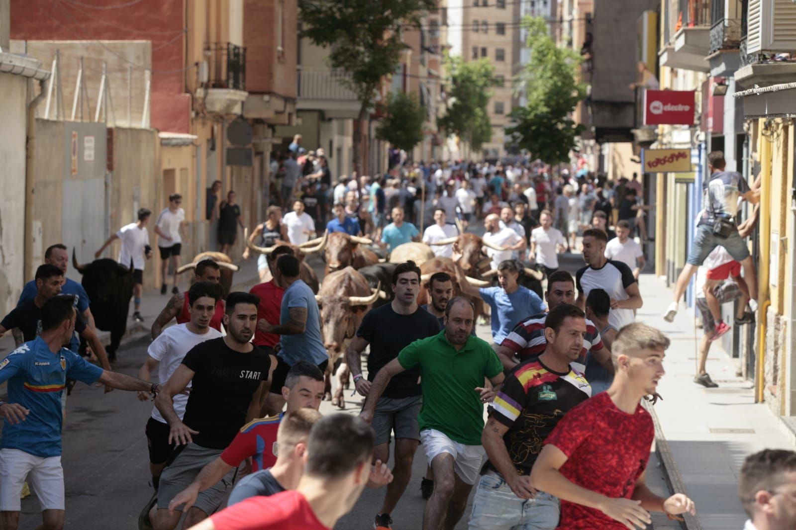 Las mejores fotos del encierro de este sábado en el Grau de Castelló por las fiestas de Sant Pere