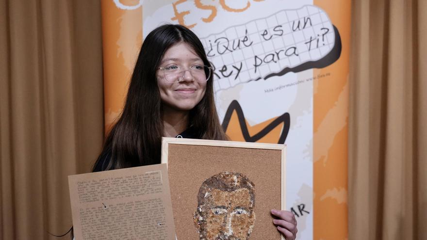 Una escolar ovetense de 1º de E.S.O. gana la 43ª edición del concurso &#039;¿Qué es un rey para ti?&#039; en Asturias