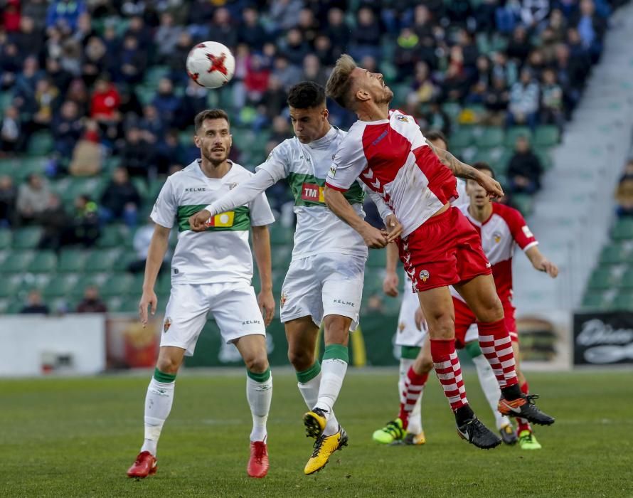 La derrota del Elche ante el Sabadell en imágenes