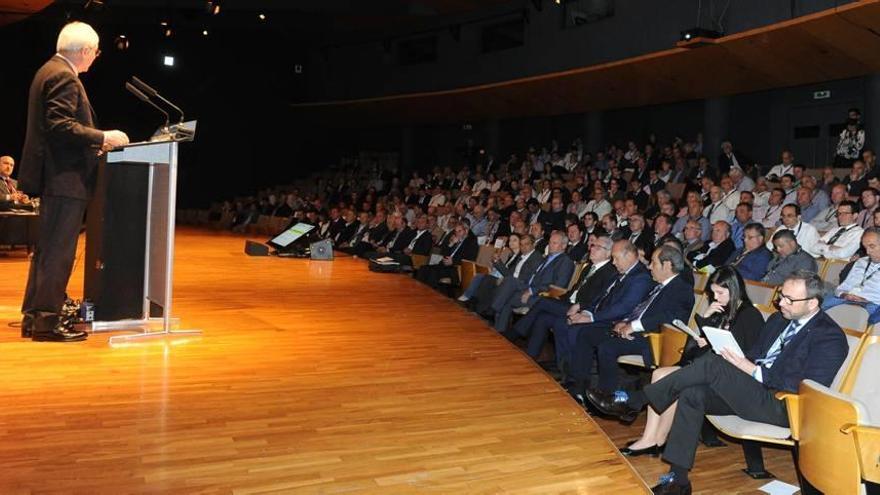 El Auditorio regional acoge durante dos días la convención de las cooperativas agrarias de España.