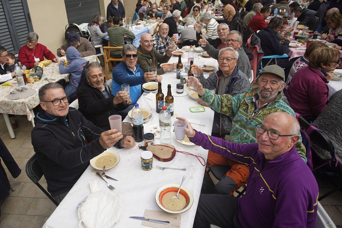 Verges dinar popular carnaval sopa de Verges