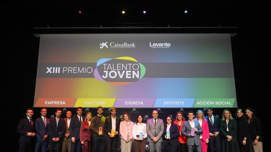 Los XIII Premios Talento Joven reconocen el esfuerzo y el compromiso de la juventud valenciana