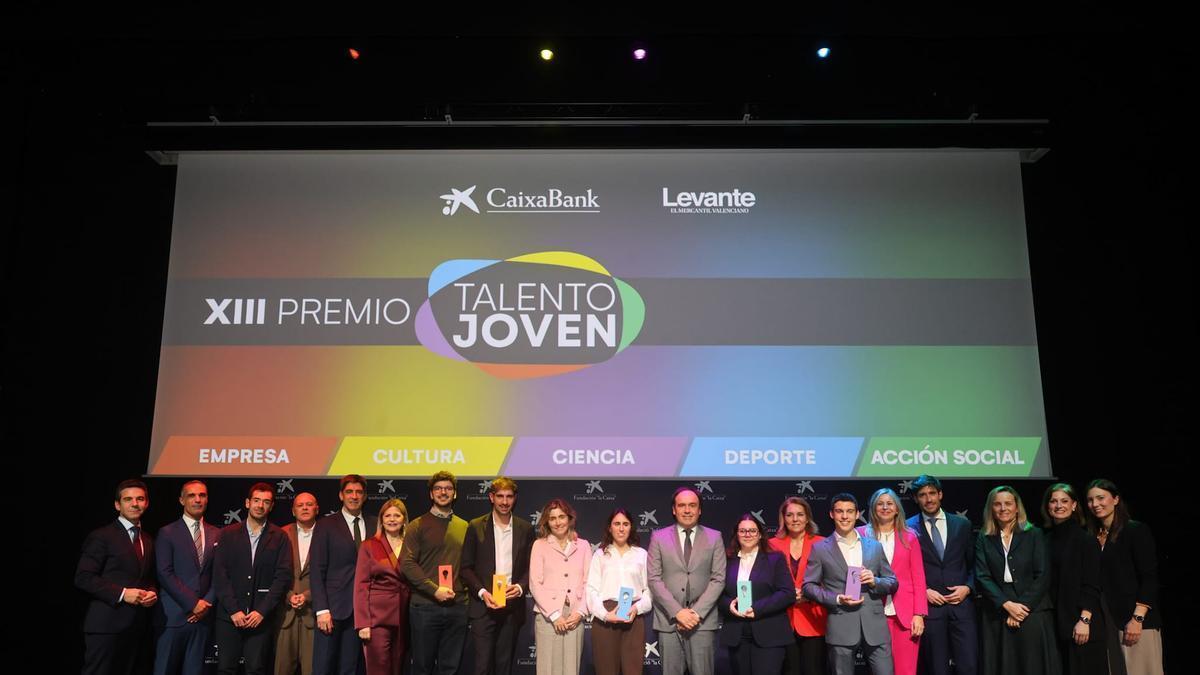 Los XIII Premios Talento Joven reconocen el esfuerzo y el compromiso de la juventud valenciana
