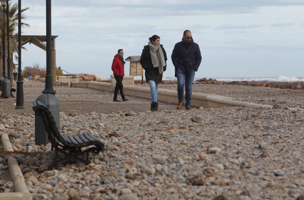 Destrozos en la playa de Casablanca