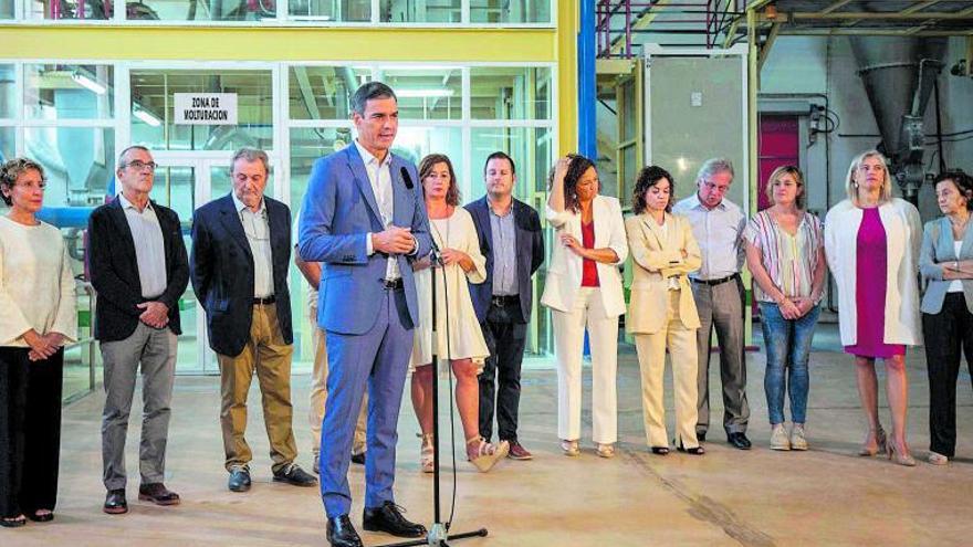 Pedro Sánchez anuncia el impulso de las deducciones fiscales del REB