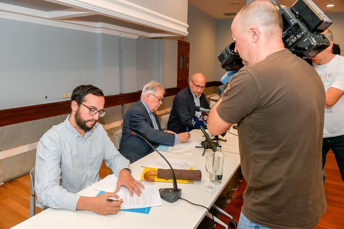 Pacto de gobierno en Santa Brígida Pacto de gobierno en Santa Brígida