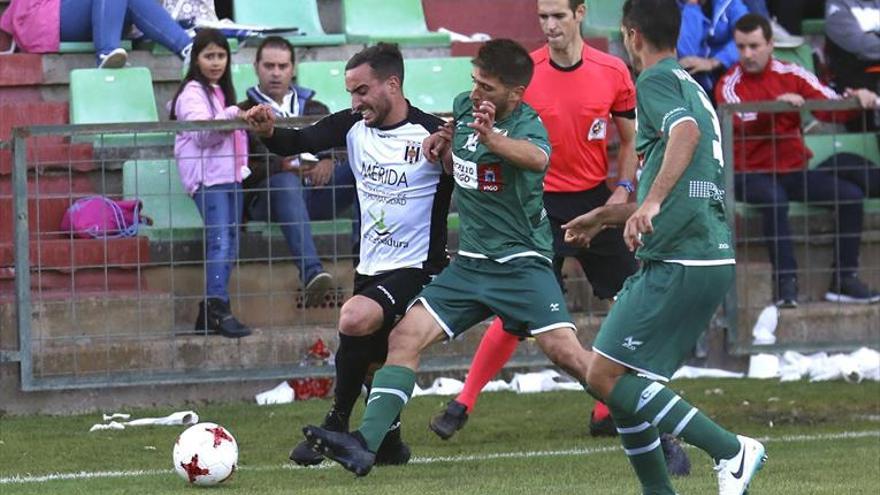 Mehdi Nafti se lleva a 20 jugadores del Mérida para el partido frente al Coruxo