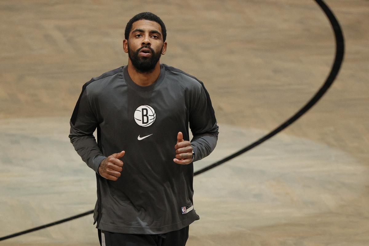 Irving torna a Brooklyn i obre l’era del ‘big three’