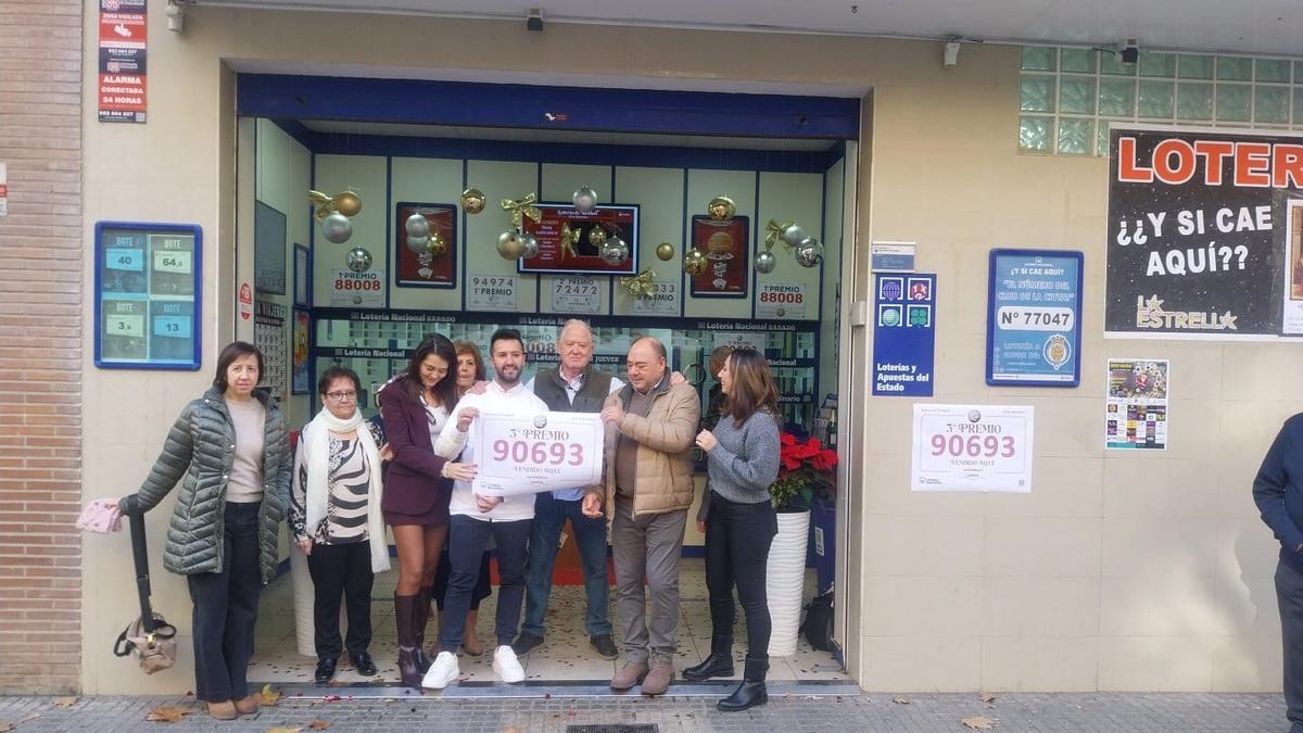 La administración de Gandia celebra el tercer premio de la lotería