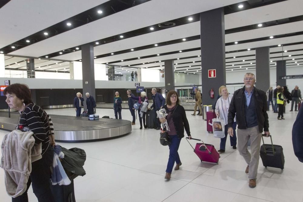 El aeropuerto de Corvera cobra vida