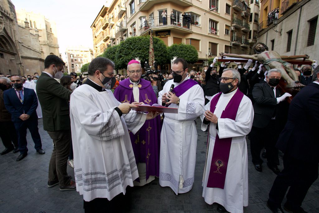 La Virgen de la Fuensanta sale en procesión rogativa por el fin de la guerra en Ucrania