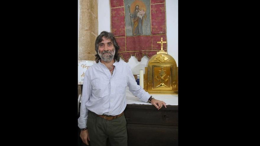 Escucha la original carta del sacerdote alistano Teo Nieto para la misa del Domingo de Ramos