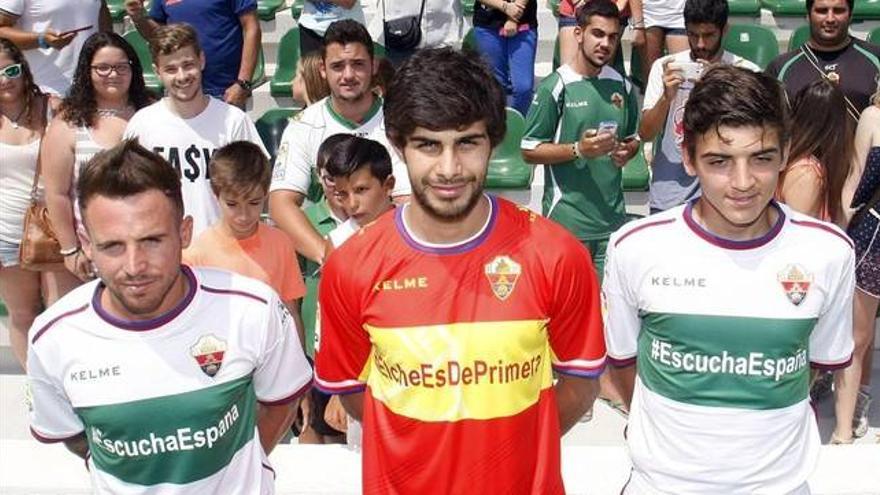 La LFP confirma que el Elche jugará en Segunda