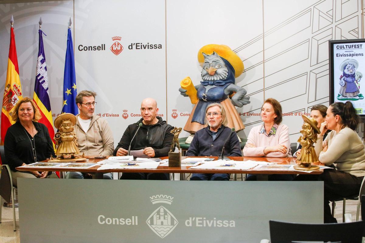 Galería: presentación de la XVIII edición del concurso Eivissàpiens en Ibiza