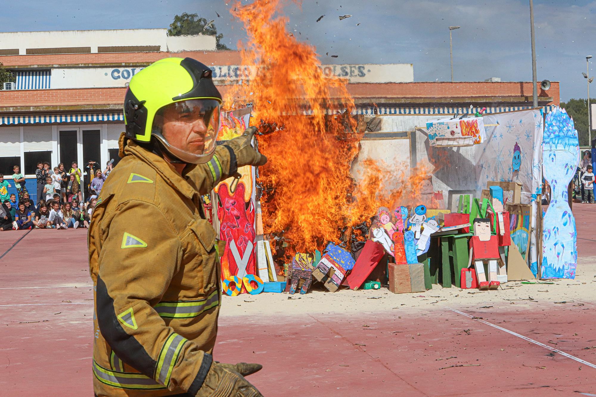 Cremà de Fallas en el CEIP Los Dolses