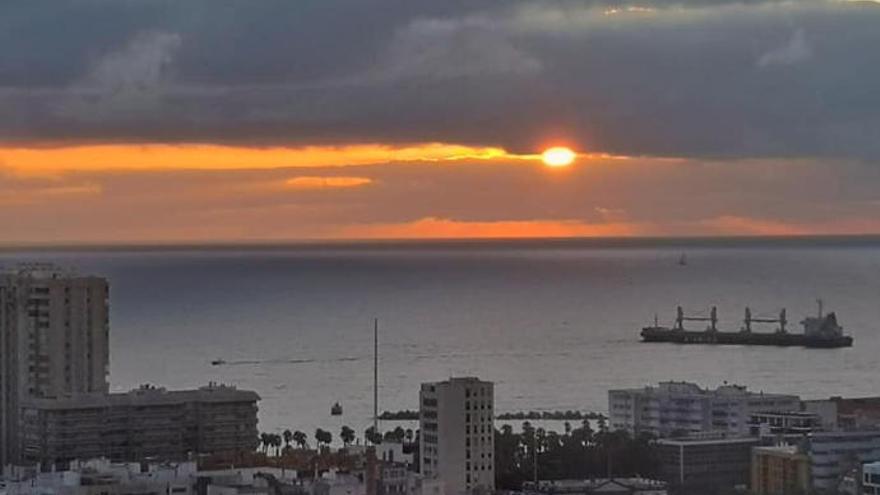 Amanecer de verano otoño. Mirador de Schamann. Las Palmas de Gran Canaria. Jueves 19/09/2019