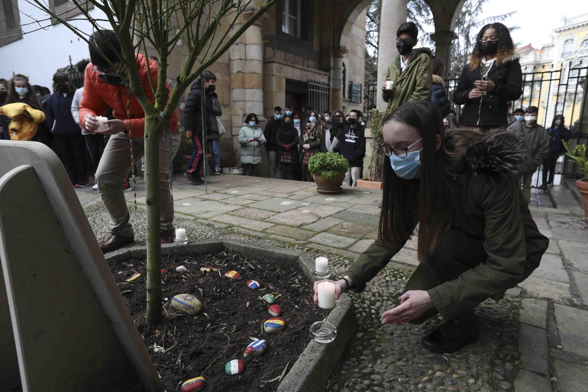 Homenaje en Avilés a las víctimas del Holocausto