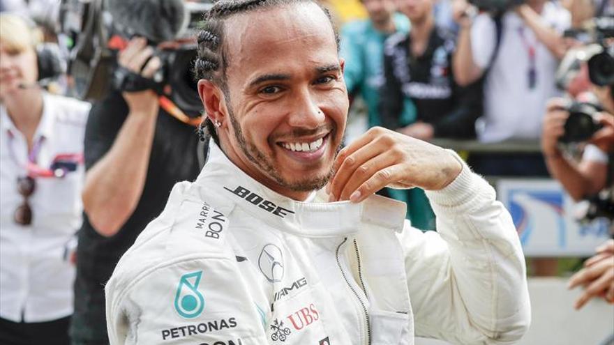 Otra exhibición de Lewis Hamilton