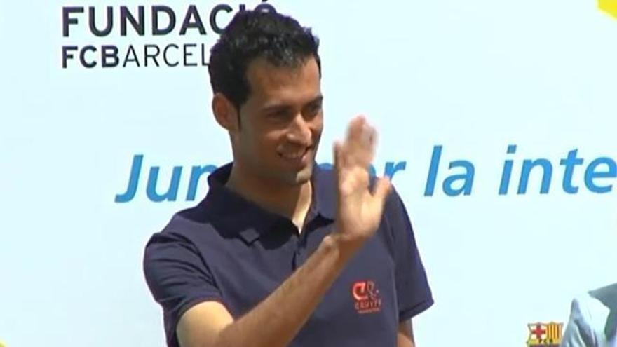 Busquets renueva con el Barcelona hasta 2021