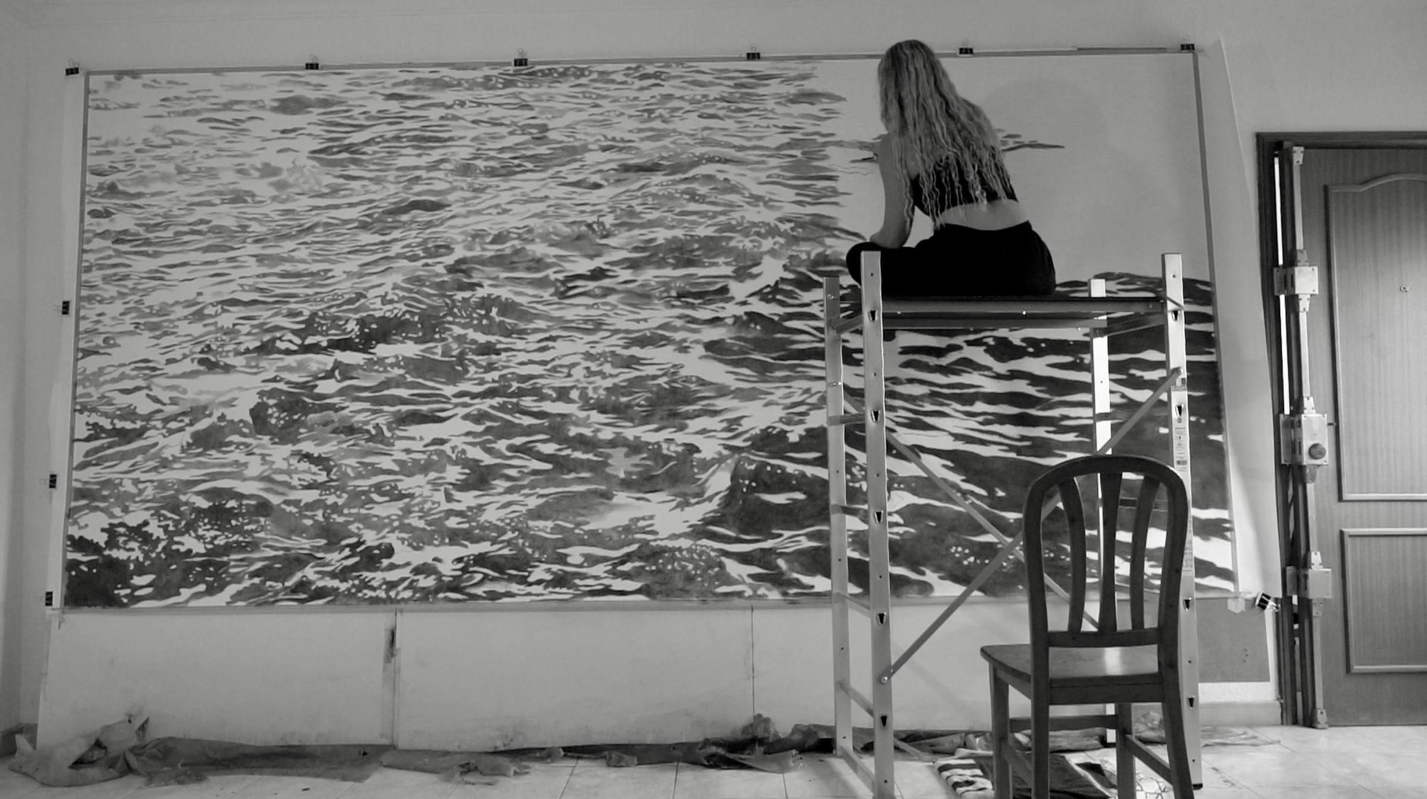 Victoria Ramírez valiente. Carboncillo sobre papel, 200 x 400 cm work in progress 3.jpg