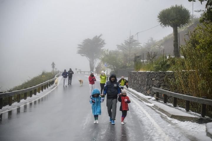 NIEVE EN LA CUMBRE