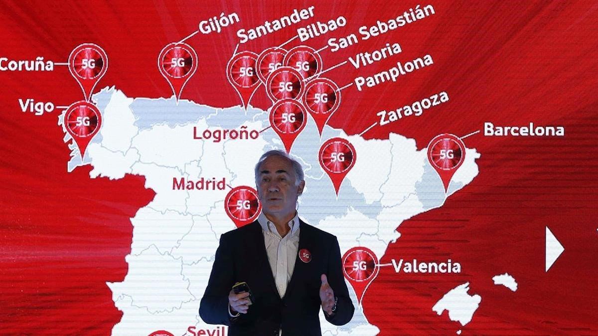 El presidente de Vodafone Espana,  Antonio Coimbra durante la presentacion de los servicios 5G.