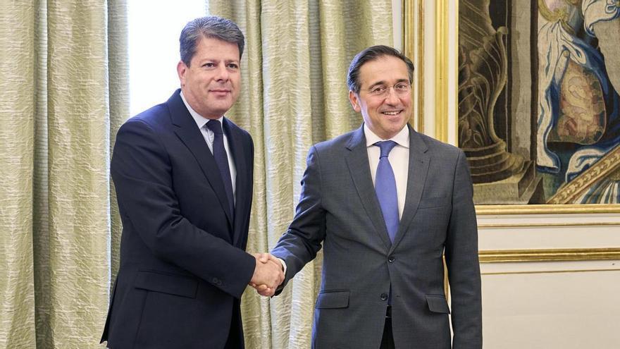 Albares y Picardo aceleran la puesta en marcha del acuerdo sobre Gibraltar antes de su entrada en vigor en julio
