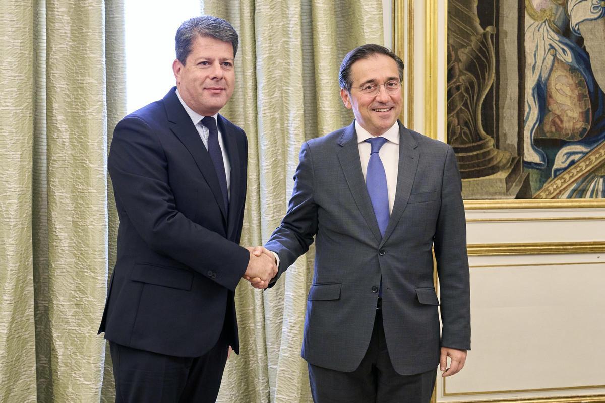José Manuel Albares y Fabian Picardo.