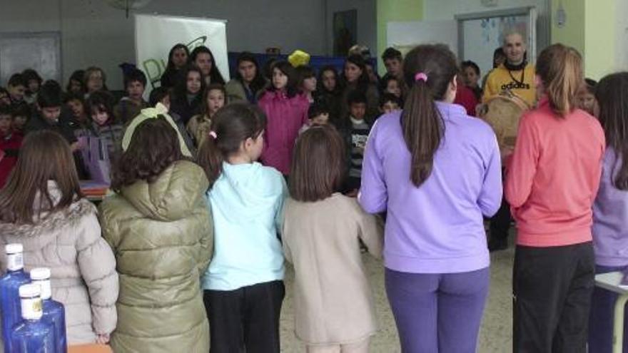 Un centenar de alumnos sanabreses y lusos visitan Puebla y El Puente