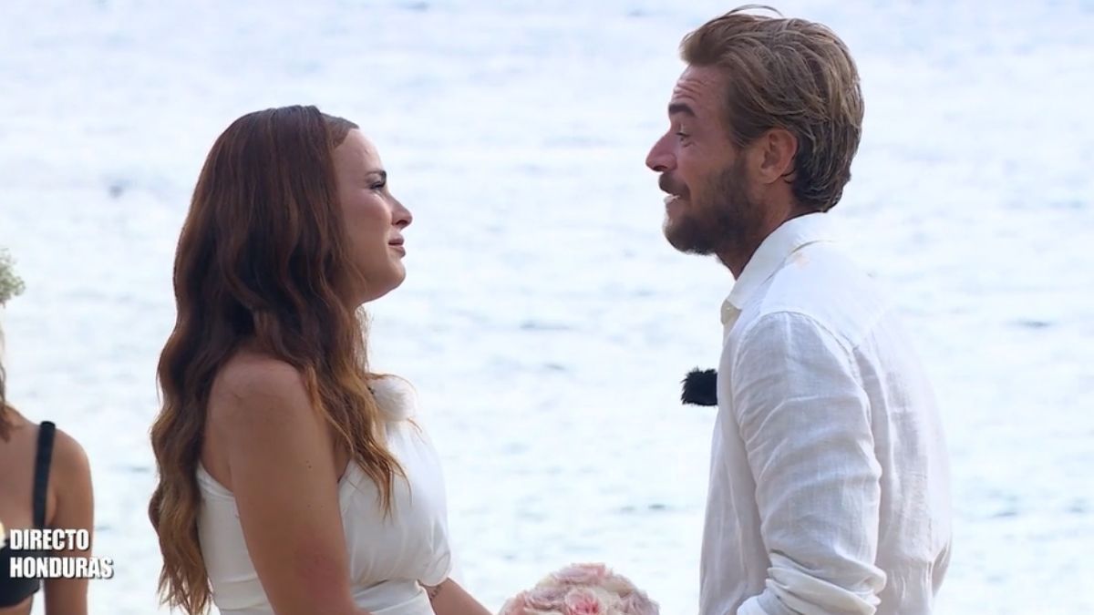 La boda de Marta Peñate y Tony Spina en 'Supervivientes'
