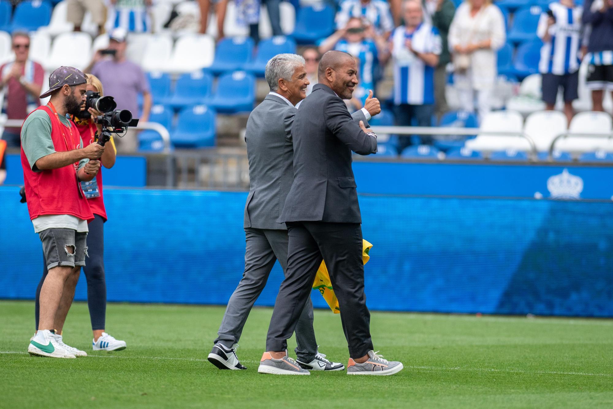 Homenaje a Mauro Silva y Bebeto en Riazor