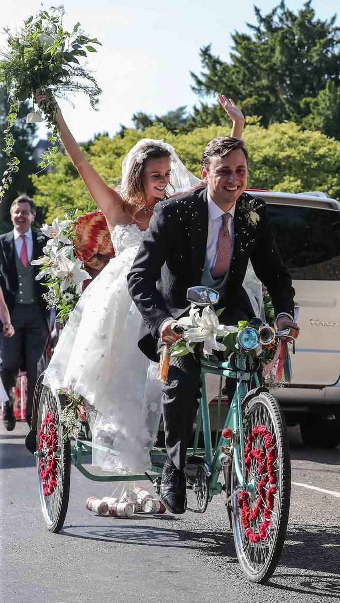 Charlie van Straubenzee y su mujer el día de su boda