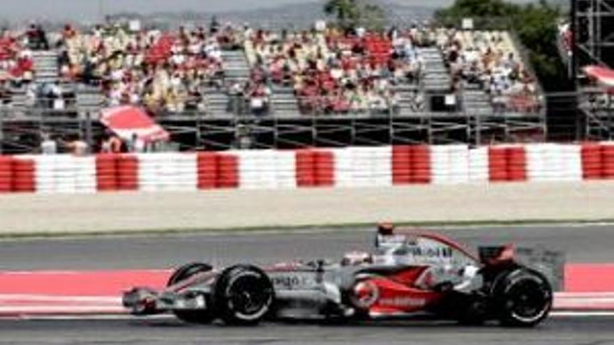 Fernando Alonso impone su ley