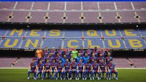 Así se ha hecho el Barça la foto oficial en el Camp Nou