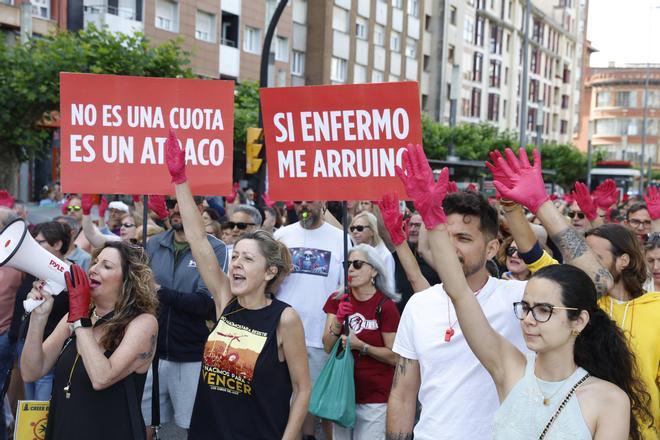 La protesta de los autónomos en Gijón, en imágenes