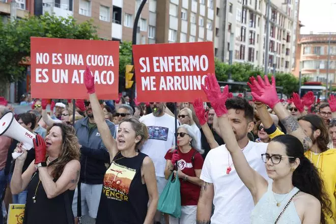 La protesta de los autónomos en Gijón, en imágenes